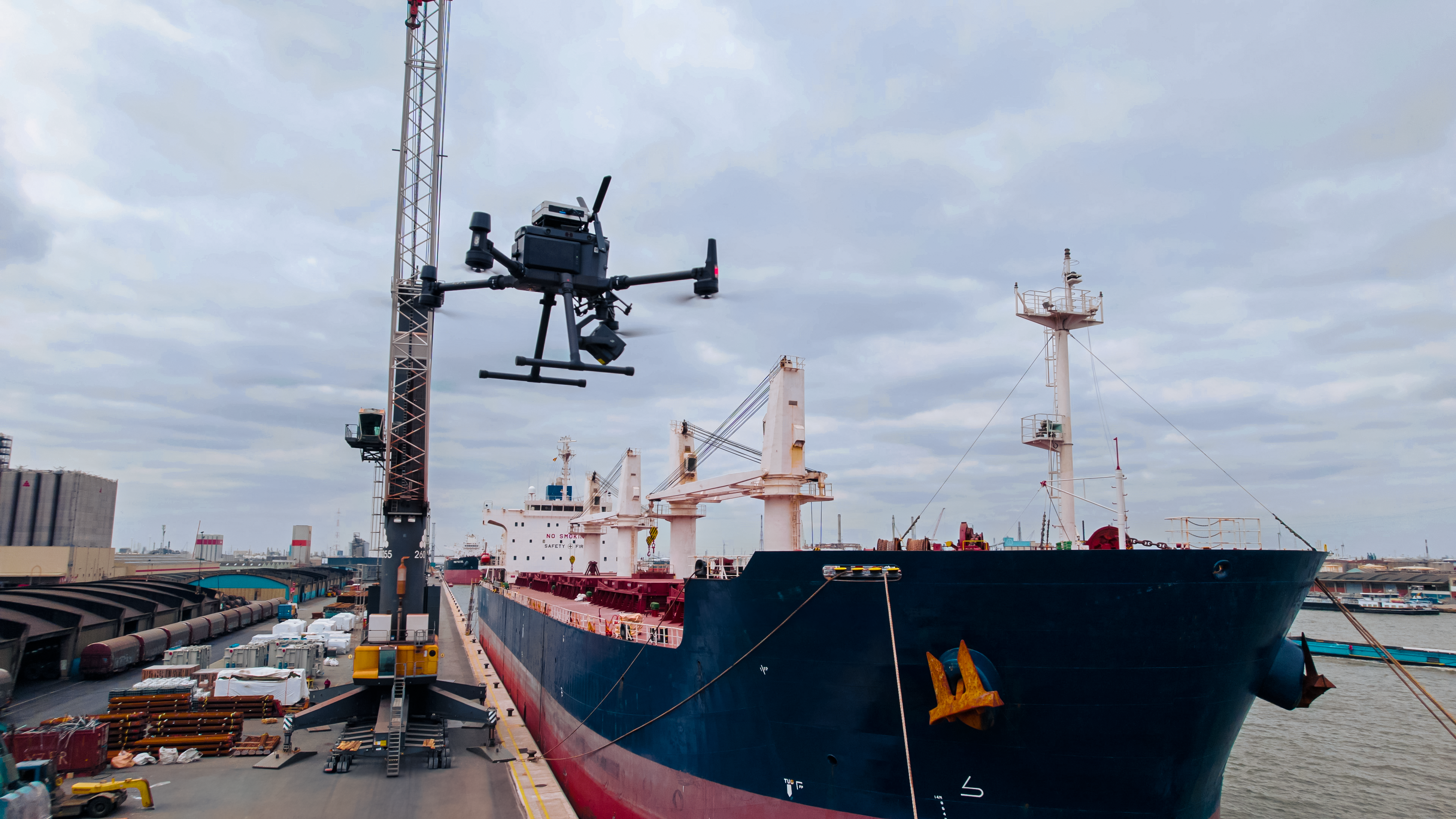 5G-Connected Drones Promise Better Security image