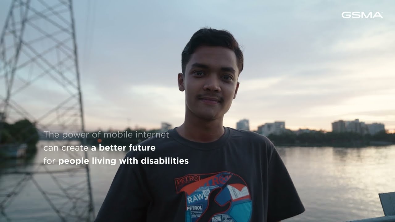A Deaf Student’s Path to Digital Inclusion: Efti’s Story
